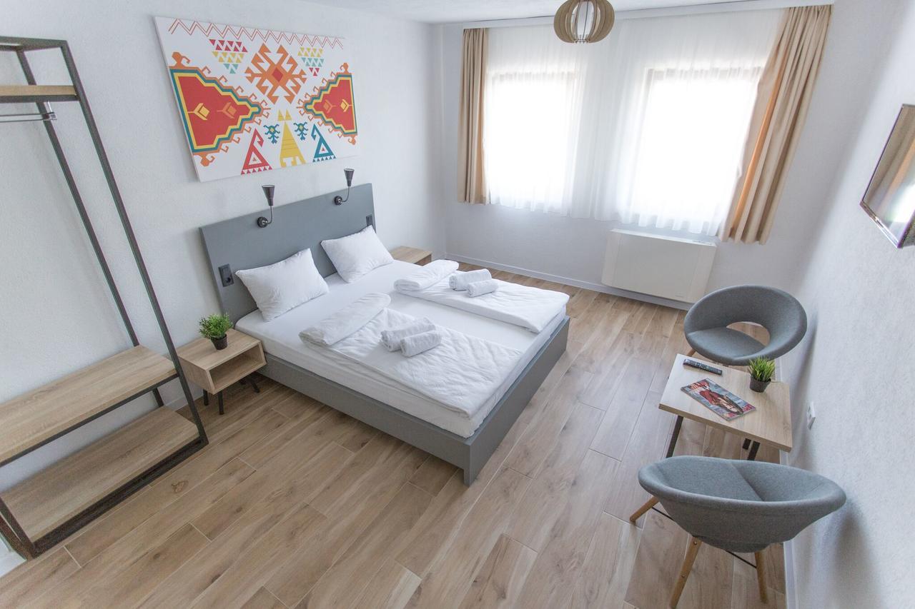 Hostel Kucha Szarajevó Kültér fotó